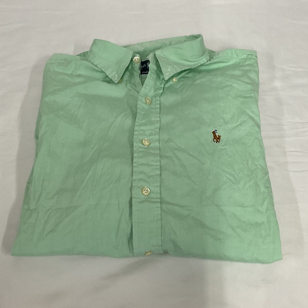 EUC Mens long sleeve button down Ralph Lauren shirt